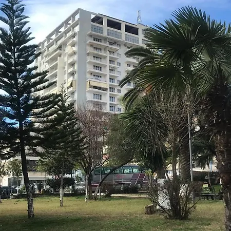 Saranda شقة ساراندا