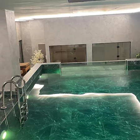 شقة Saranda ساراندا